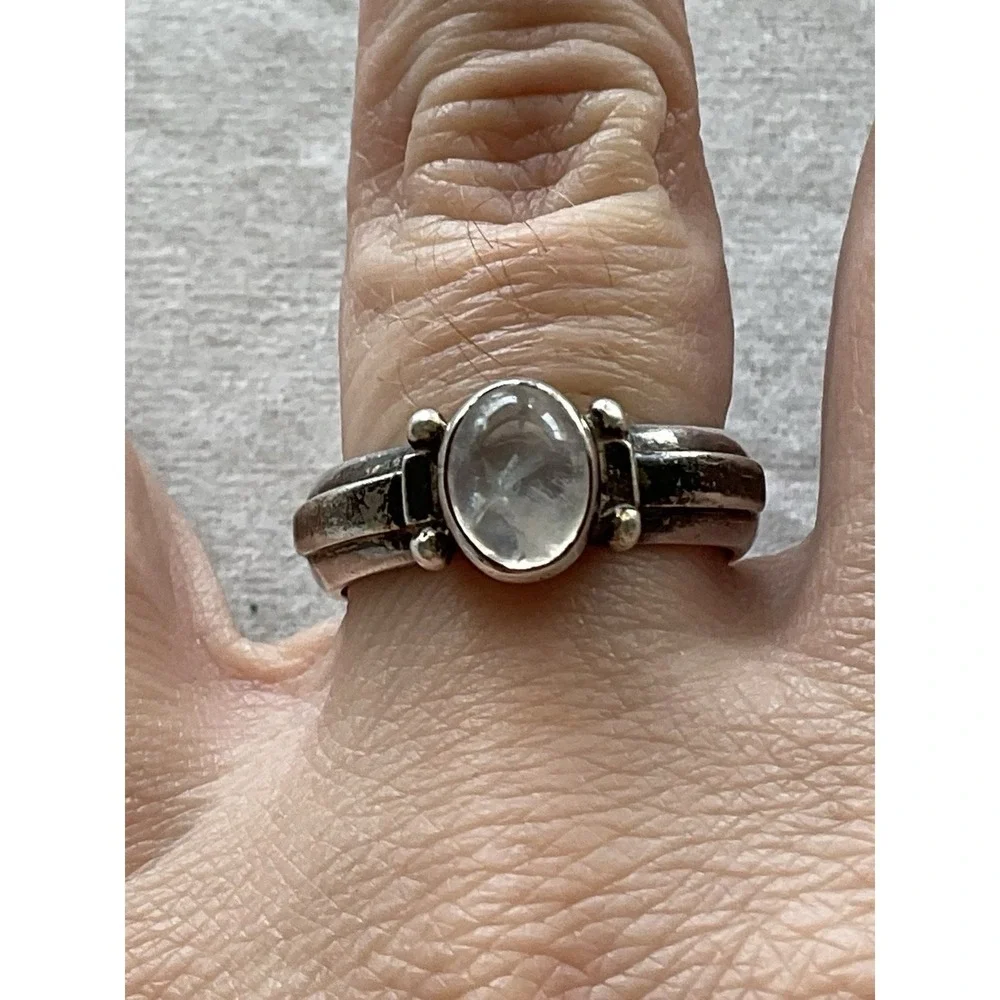 Vintage 925 Sterling Silver Moonstone Ring Size 8 Estate Jewelry